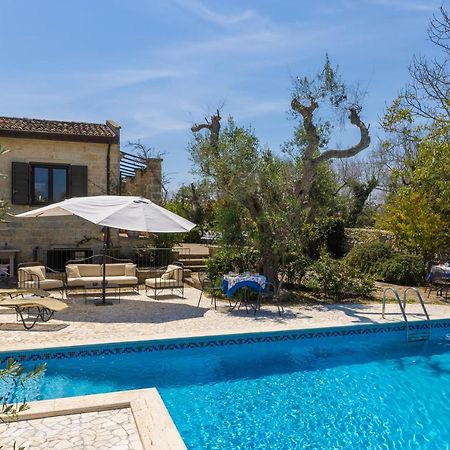 Bed and Breakfast Casa Ulmi Con Piscina Uggiano La Chiesa Zewnętrze zdjęcie