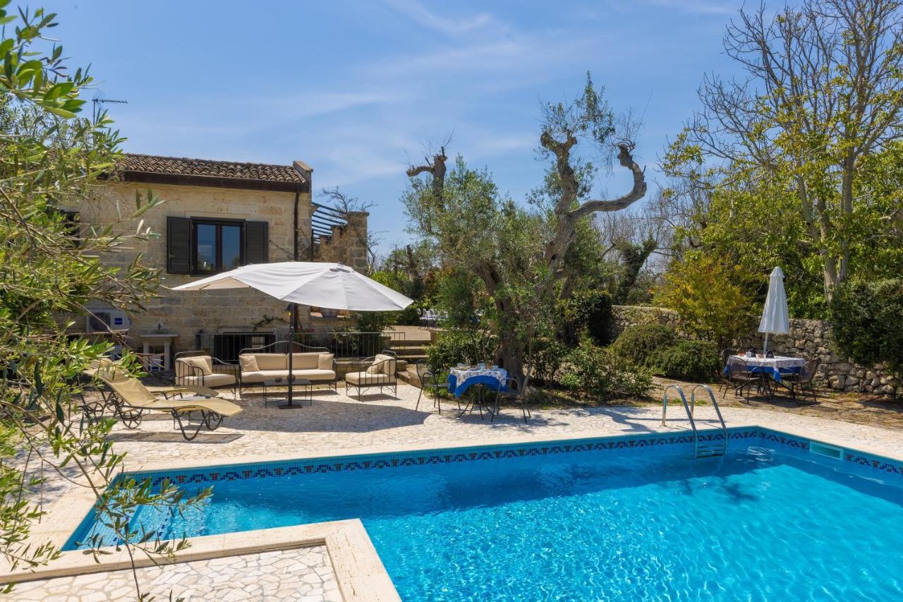 Bed and Breakfast Casa Ulmi Con Piscina Uggiano La Chiesa Zewnętrze zdjęcie