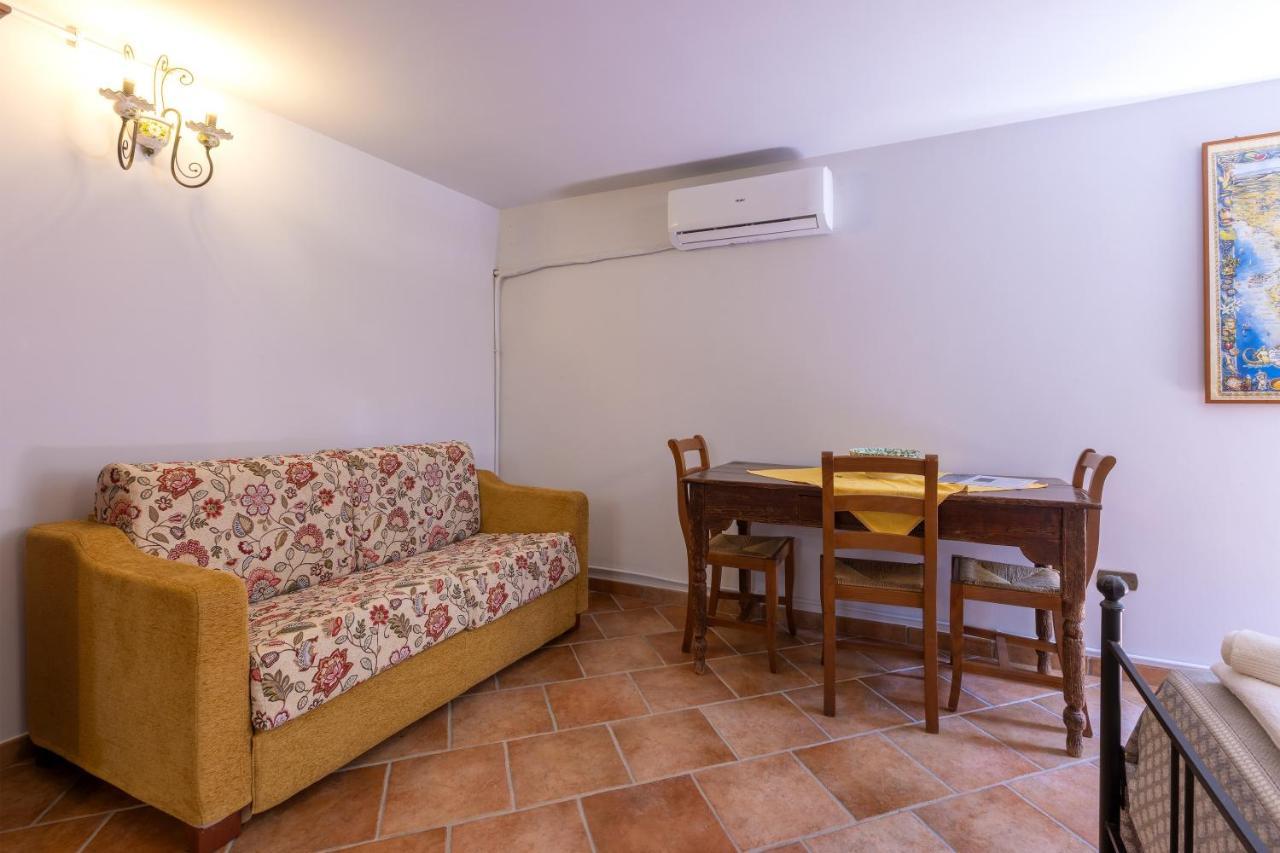 Bed and Breakfast Casa Ulmi Con Piscina Uggiano La Chiesa Zewnętrze zdjęcie