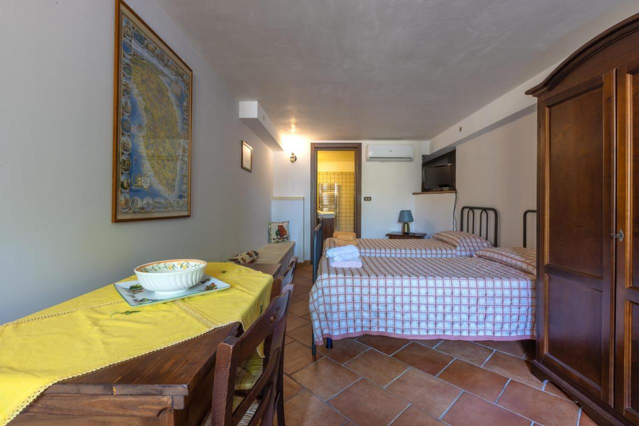 Bed and Breakfast Casa Ulmi Con Piscina Uggiano La Chiesa Zewnętrze zdjęcie