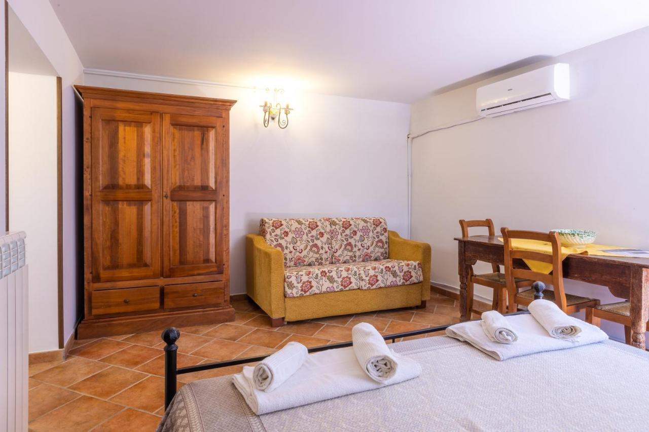 Bed and Breakfast Casa Ulmi Con Piscina Uggiano La Chiesa Zewnętrze zdjęcie